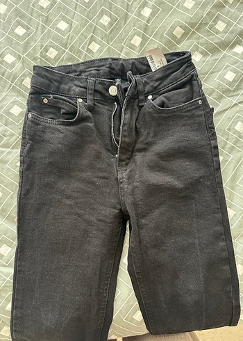 Trendyolmilla Kadın Siyah Midi Boy Kot Pantolon - Görsel 3