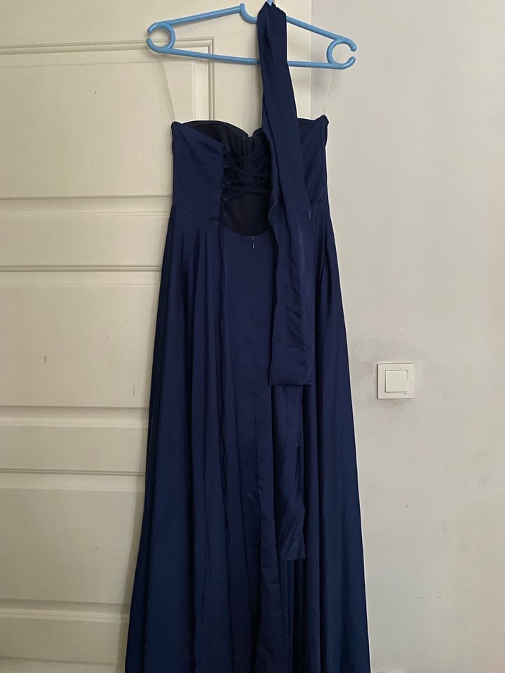 Ayşenur Dinçer Butik Lacivert Uzun Straplez Abiye Elbise - Görsel 3