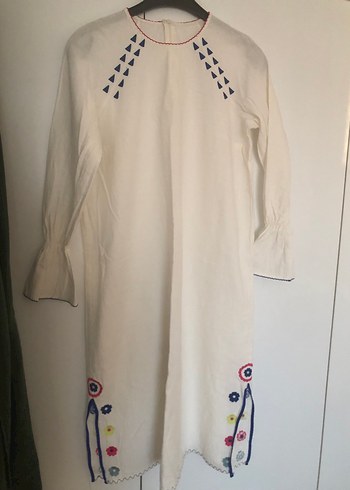 Nakışlı Uzun Kollu Tunik