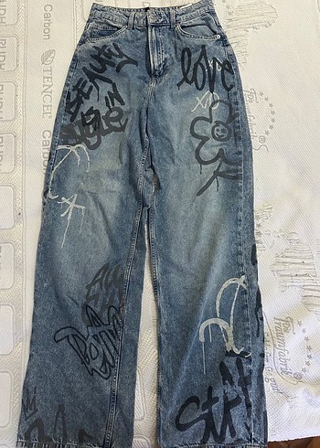 Bol Kesim, Bağcıklı, Bağlama Desenli Street Wear Kot H&M