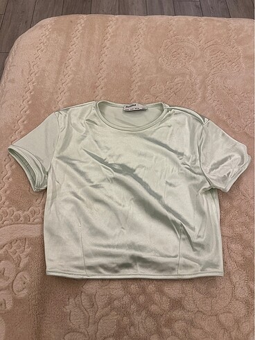 Crop-top