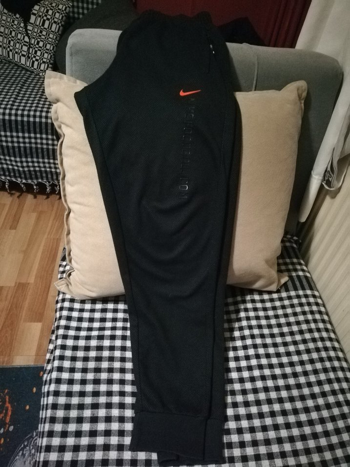 Nike Siyah Dar Kesim Erkek Eşofman Altı - Görsel 2