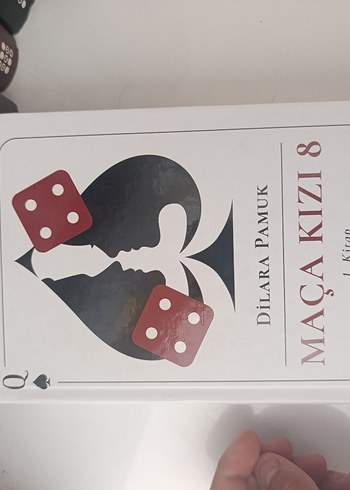 DiLara Pamuk Maça Kızı 8 Kitap Seti 4 kitap