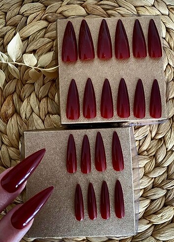 Diğer 20 Adet Bordo Stiletto Takma Tırnak