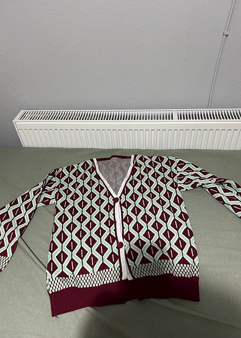 Mango Bordo Desenli V Yaka Kadın Hırka