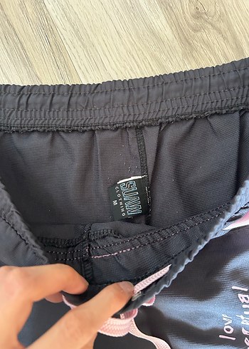 Pembe Baskılı Rahat Hamile Mini Şort - Görsel 2