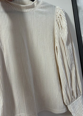 Uzun Kollu, Pileli, Beyaz Keten Bluz - Görsel 5