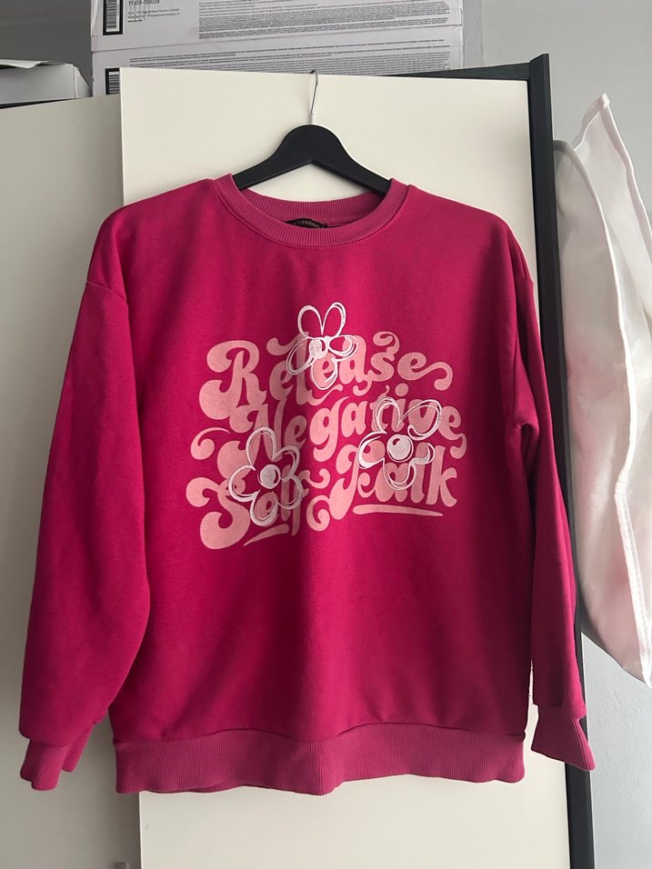 Pembe Baskılı Kadın Sweatshirt - Görsel 2