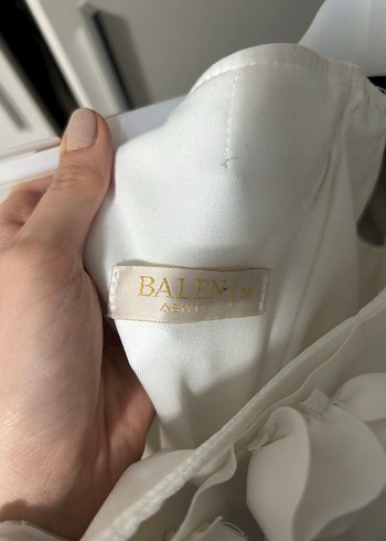 İnci İşlemeli Beyaz Midi Straplez Elbise - Görsel 7