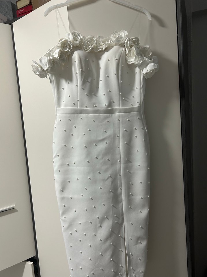 İnci İşlemeli Beyaz Midi Straplez Elbise - Görsel 5