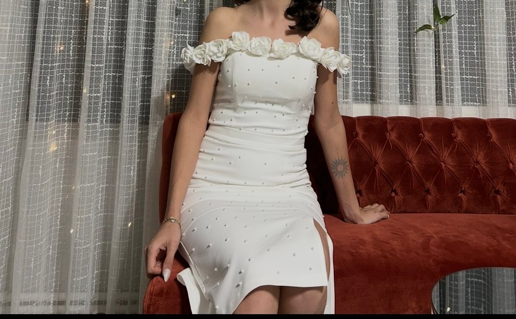 İnci İşlemeli Beyaz Midi Straplez Elbise - Görsel 2