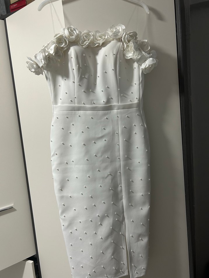 İnci İşlemeli Beyaz Midi Straplez Elbise - Görsel 4