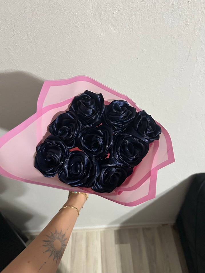 Karanlık Goth lacivert Gül Buketi - Görsel 2