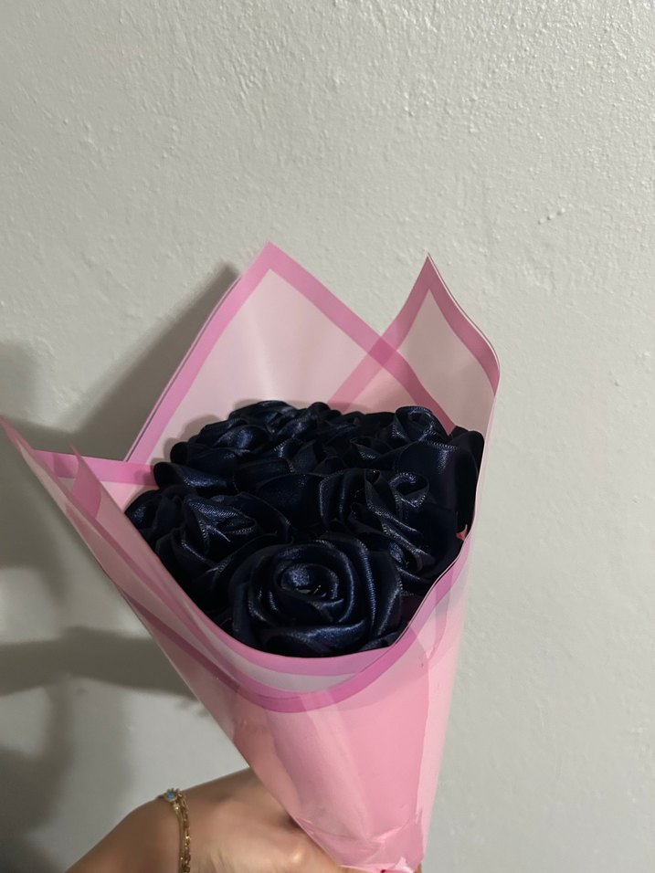 Karanlık Goth lacivert Gül Buketi - Görsel 3