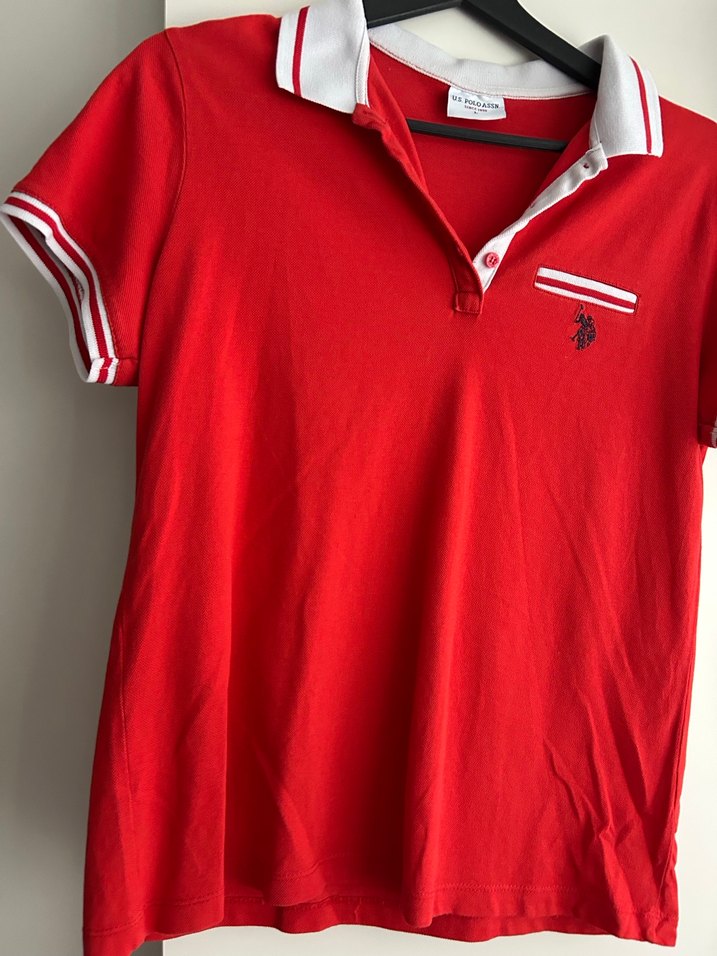 Düğmeli Kırmızı Kısa Kollu Kadın Tişört - Görsel 5