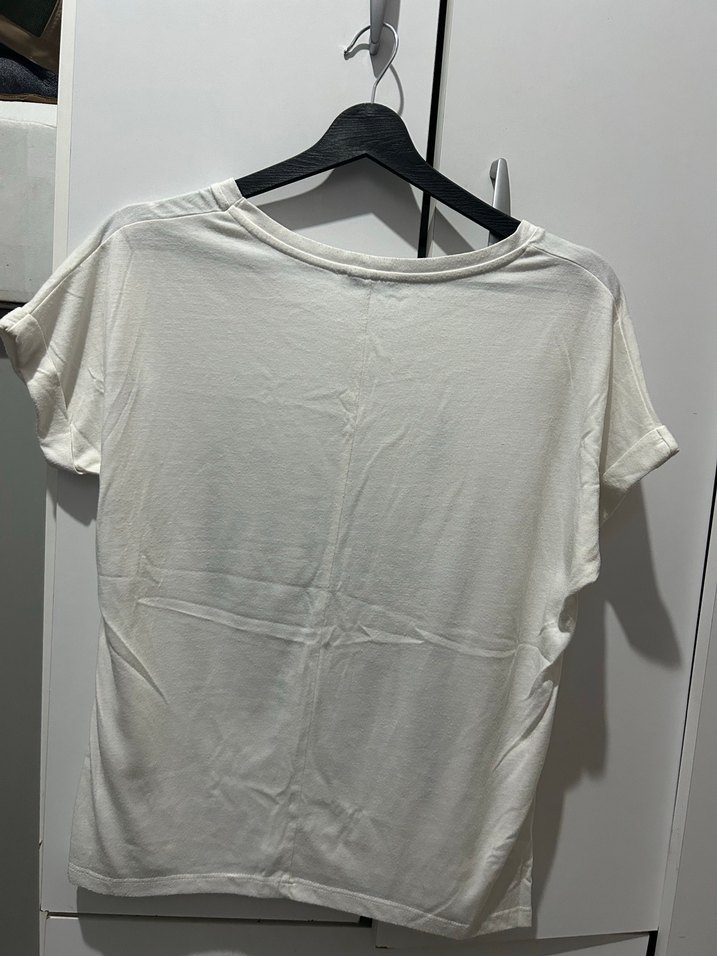 Beyaz Baskılı Oversize Kadın Tişört - Görsel 2