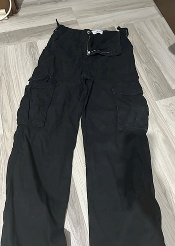 34 Beden Kadın Siyah Rahat Kesim Kemerli Pantolon