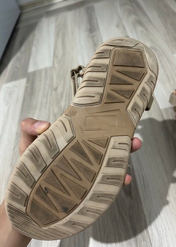38 Beden Bej Kadın Dolgu Topuklu Sandalet
