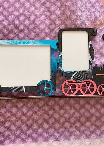 Renkli Tren Tasarımlı Çerçeve - Görsel 2