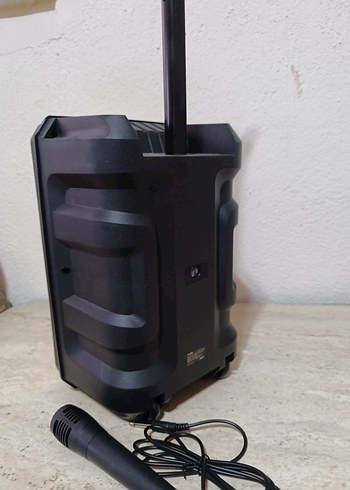 Renkli Bluetooth Kablosuz Hoparlör - Görsel 3