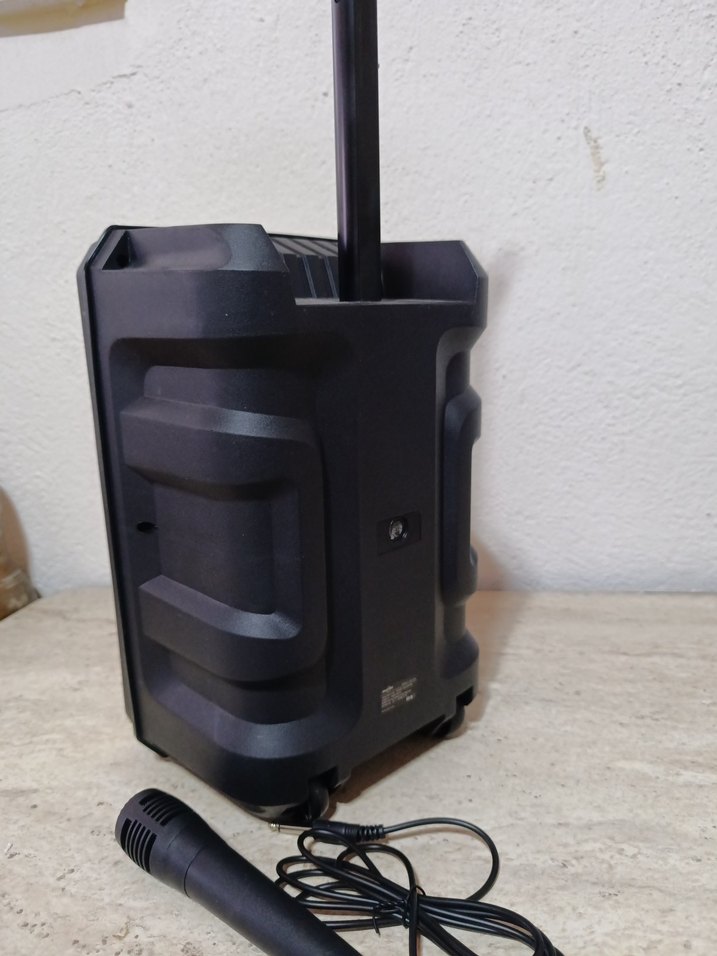 Renkli Bluetooth Kablosuz Hoparlör - Görsel 3