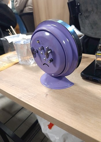 Mor Renkli tavuklu Masa Saati - Görsel 3