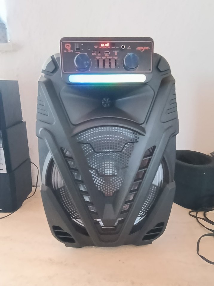 15" Kablosuz Mor Bluetooth Hoparlör 2000W - Görsel 2