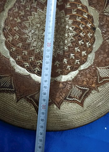 Kahverengi İşlemeli Dekoratif Duvar Tabağı - Görsel 2