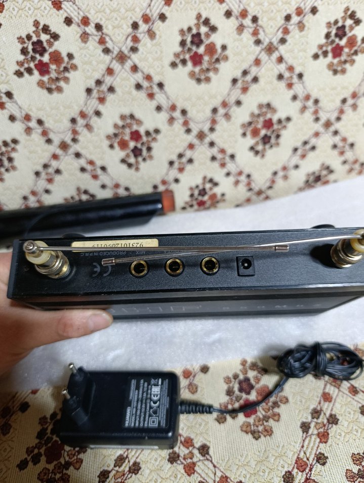 Siyah Profesyonel Kablosuz Mikrofon Seti - Görsel 2