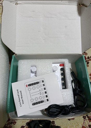 Beyaz Live Sound Card Mikrofon Kontrol Ünitesi - Görsel 7