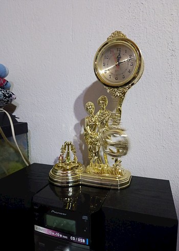 Altın Renkli Parlak Masa Saati - Görsel 2