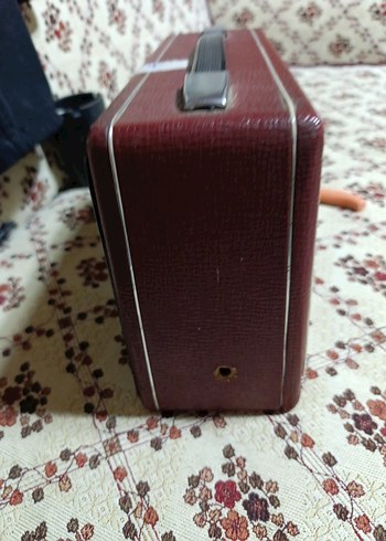 Kırmızı Vintage Müzik Sistemi - Görsel 7