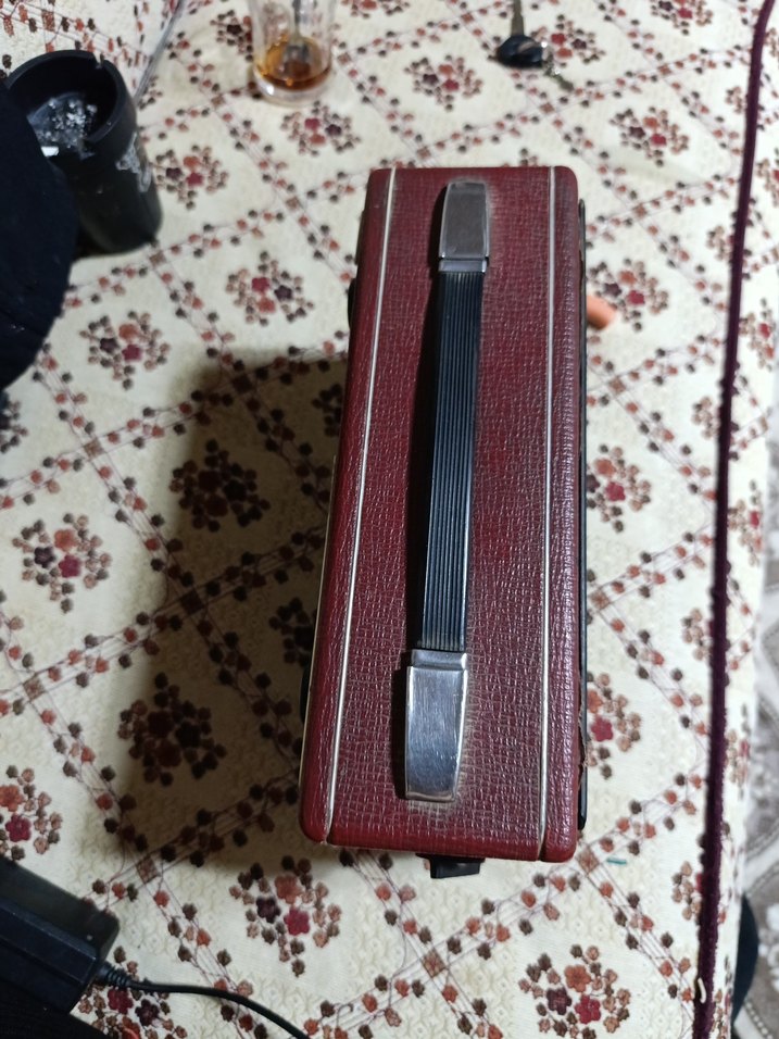 Kırmızı Vintage Müzik Sistemi - Görsel 4