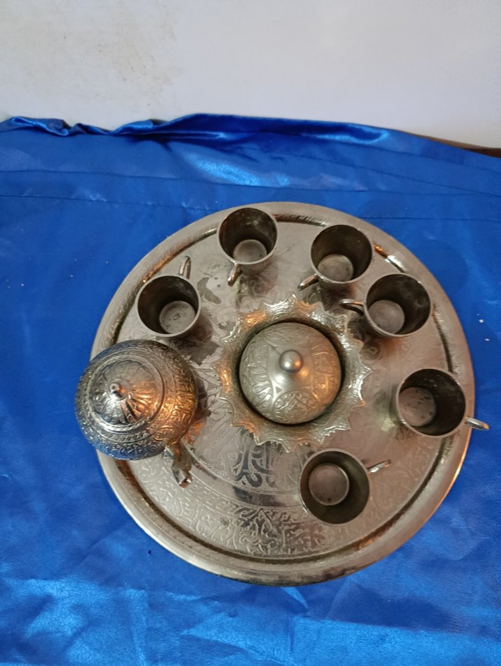 Altın Renkli İşlemeli Çay Seti - Görsel 3