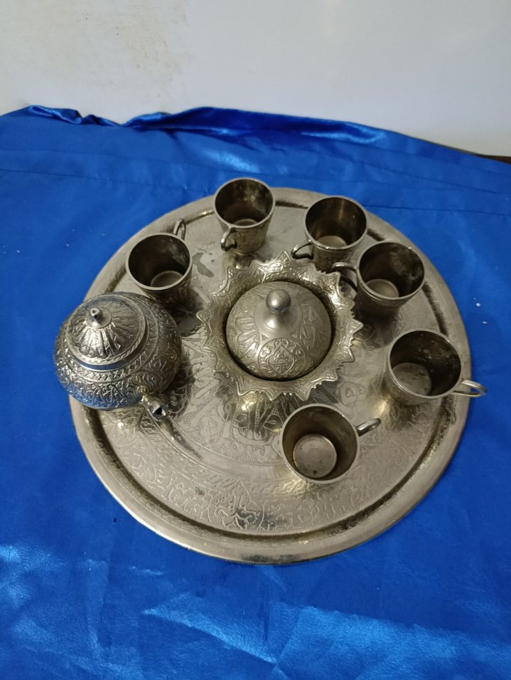 Altın Renkli İşlemeli Çay Seti - Görsel 2