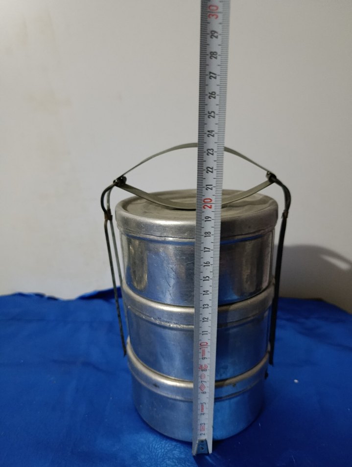 Gri Metal 3 Katlı Yemek Kabı - Görsel 2