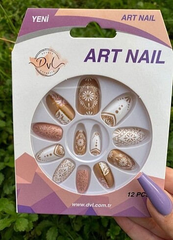 Avon Takma tırnak