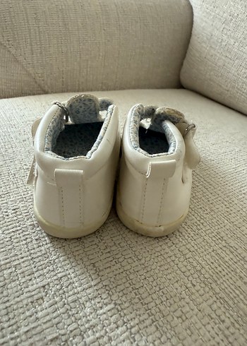 H&M bebek ilk adım ayakkabısı - Görsel 2