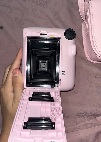 Beden Renk İnstax mini 12 fotograf makinesi