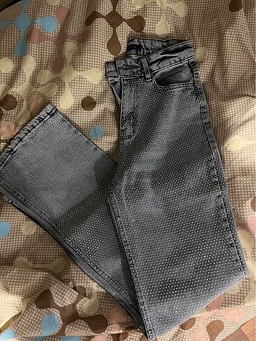 Taşlı Pantolon