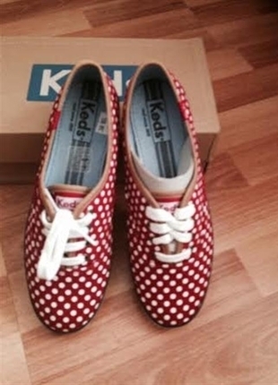Orjinal Keds Çok Uygun Fiyata Etiketli Puantiyeli Keds