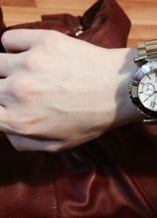 diğer Beden guess collection