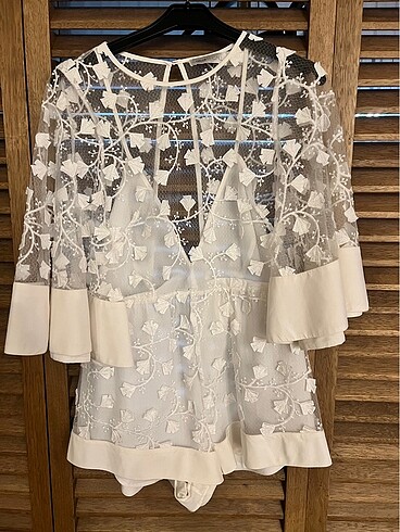 36 Beden Alice Mccall Dantel tulum
