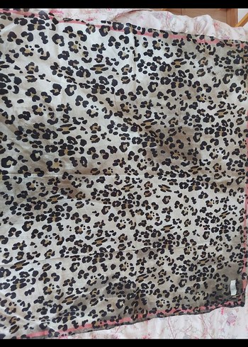 Beden freshscarfs eşarp