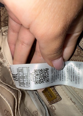 Beden camel Renk Guess Zincir Detaylı Bej Deri Kadın Çanta