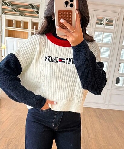 Tommy hilfiger kazak