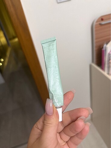 Caudalie Sivilce kremi