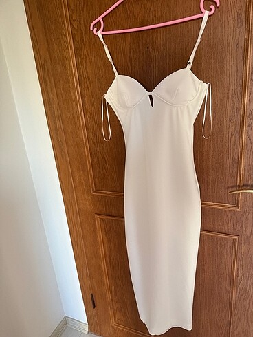 xs Beden Zara midi elbise