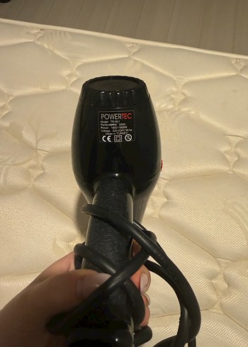 Powertec Siyah Saç Kurutma Makinesi - Görsel 2