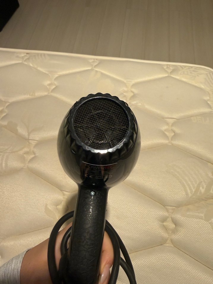 Powertec Siyah Saç Kurutma Makinesi - Görsel 3